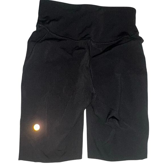 Lululemon fast and free shorts sz 4 - Picture 1 of 5